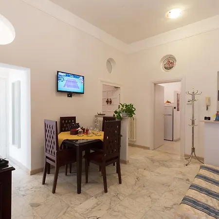 Simon's Place Апартаменты Рим