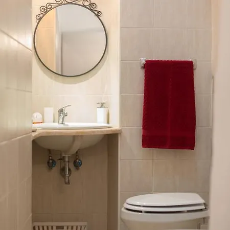 Simon's Place Апартаменты *