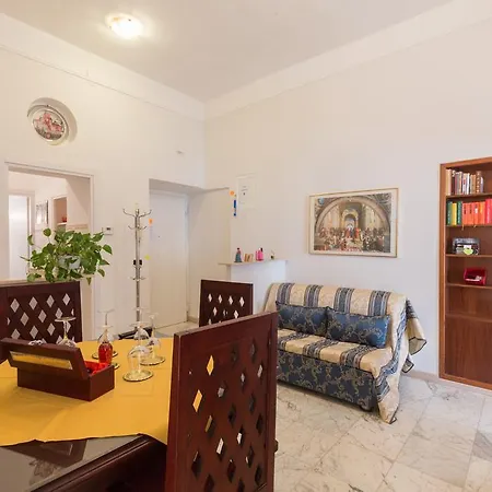 Simon's Place Ρώμη